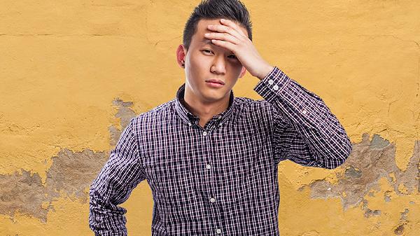 Đừng để sau Tết mới giật m&igrave;nh v&igrave; phong độ giảm s&uacute;t: C&oacute; những th&oacute;i quen ng&agrave;y Tết tưởng v&ocirc; hại, nhưng lại khiến đ&agrave;n &ocirc;ng 