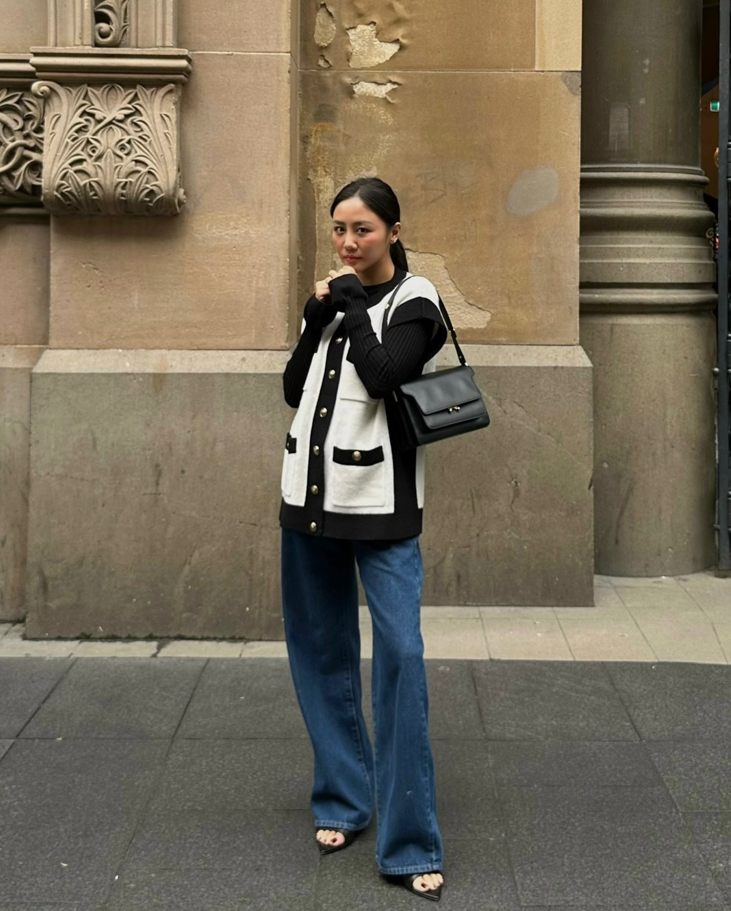 Văn Mai Hương tự tin với style basic nhưng vẫn nổi bật trong năm 2026 - Ảnh 10. Văn Mai Hương tự tin với style basic nhưng vẫn nổi bật trong năm 2026 - Ảnh 10.