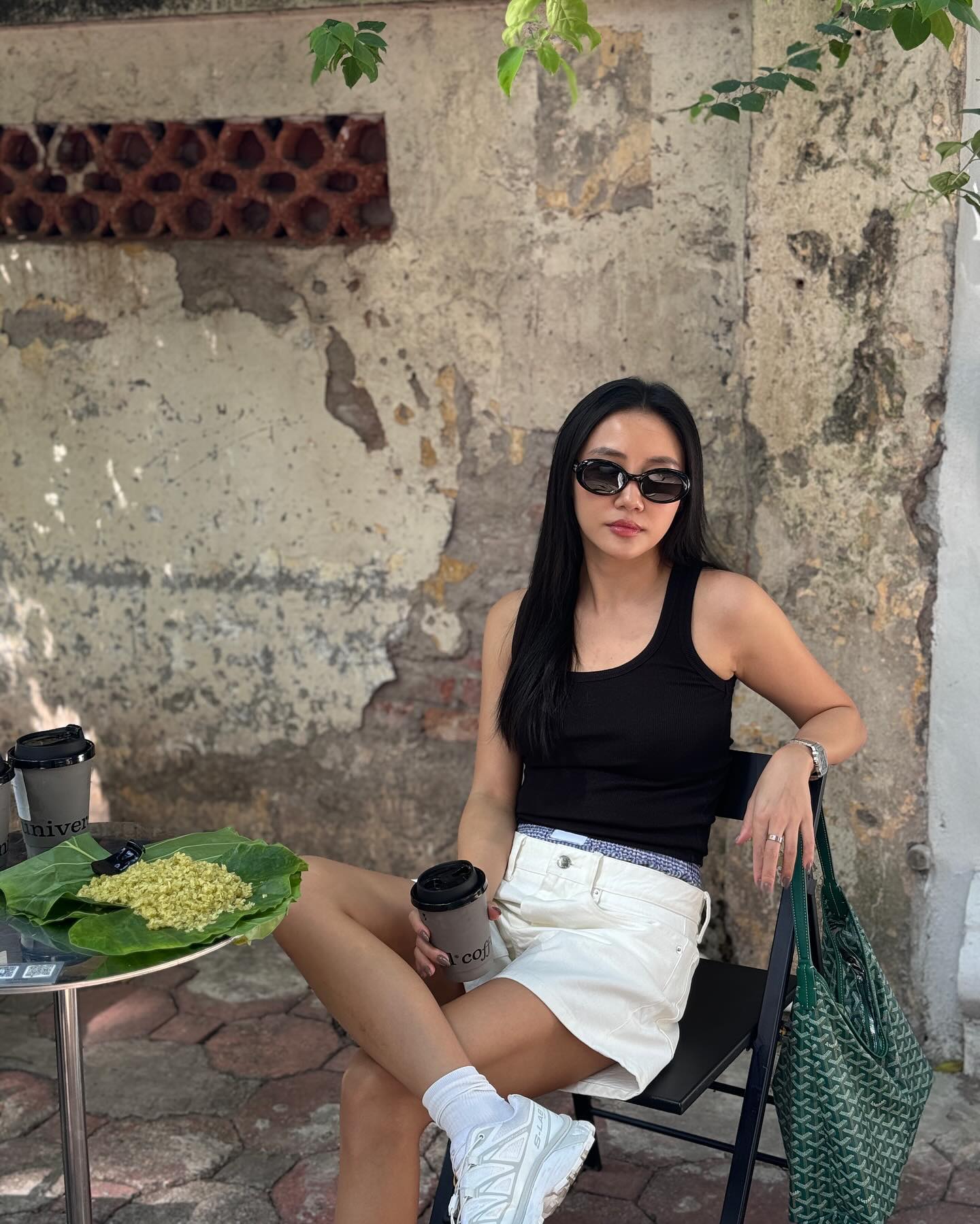 Văn Mai Hương tự tin với style basic nhưng vẫn nổi bật trong năm 2026 - Ảnh 4. Văn Mai Hương tự tin với style basic nhưng vẫn nổi bật trong năm 2026 - Ảnh 4.