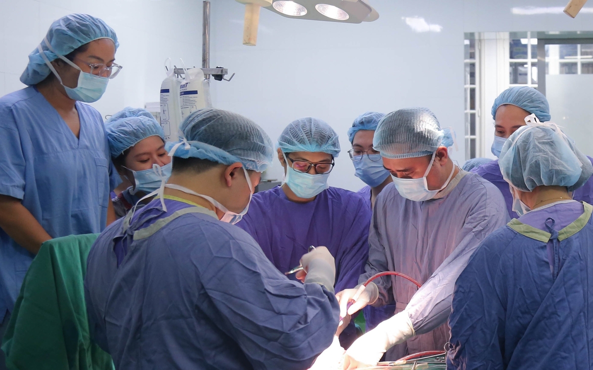 M&ugrave;ng 6 Tết, 8 cuộc đời được viết tiếp nhờ tạng hiến của một nam sinh: Một m&ugrave;a xu&acirc;n của hy vọng - Ảnh 2.