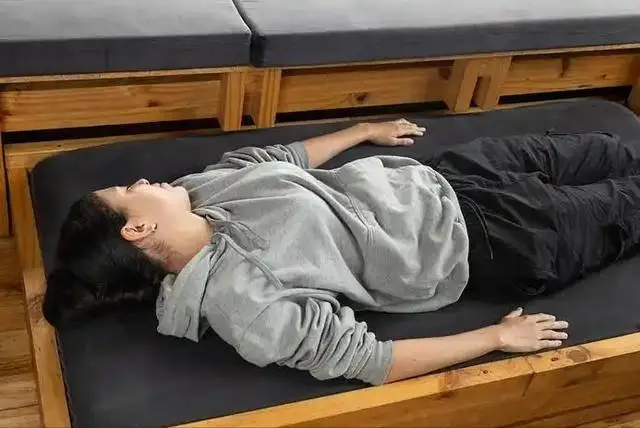 Cuộc sống bao lâu, chỉ cần nhìn vào giấc ngủ trưa: Những người có tuổi thọ cao thường có 7 đặc điểm này - Ảnh 2.