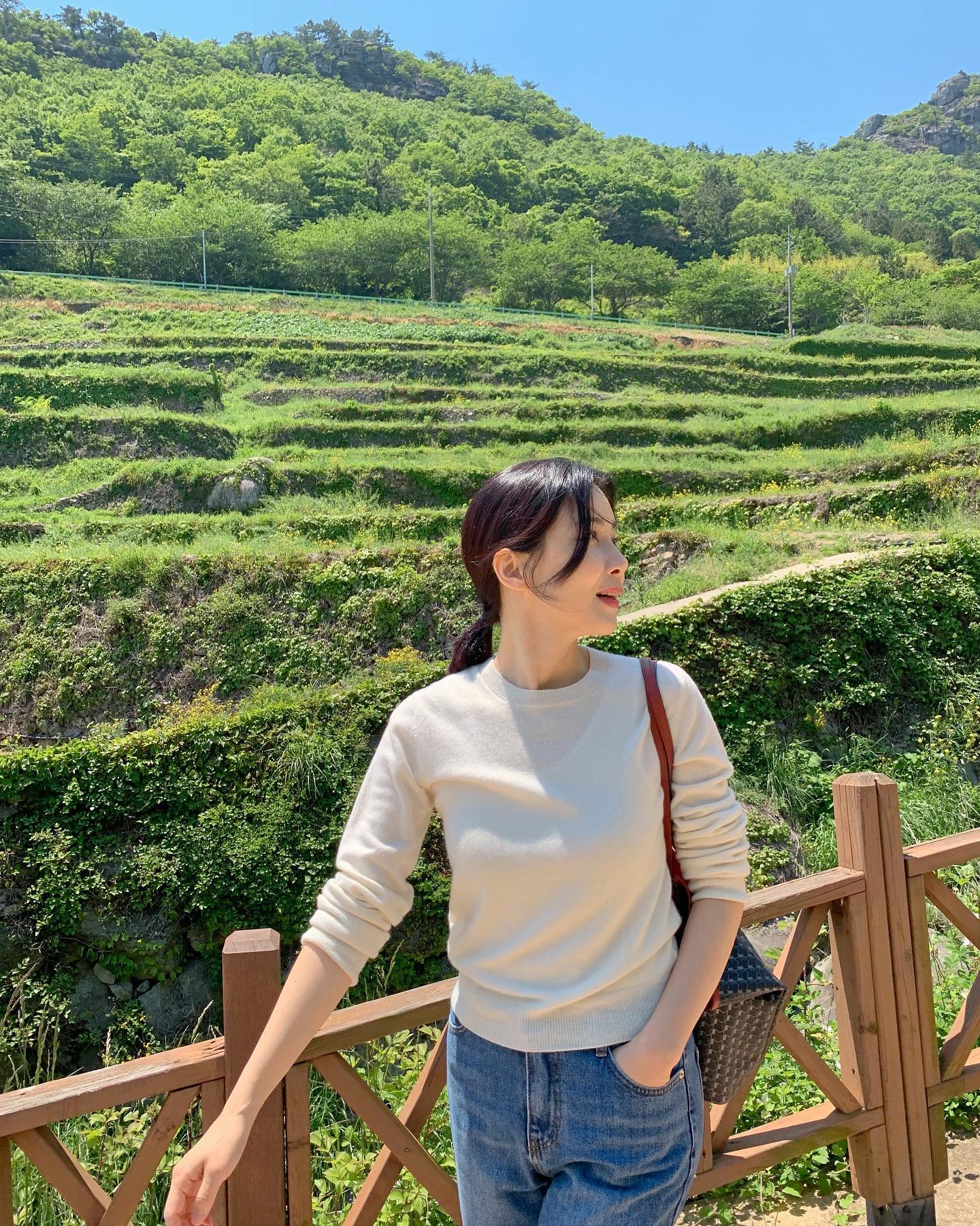 Phong c&aacute;ch Lee Bo Young: Đơn giản , thanh lịch cho phụ nữ U50 năm 2026 - Ảnh 10.