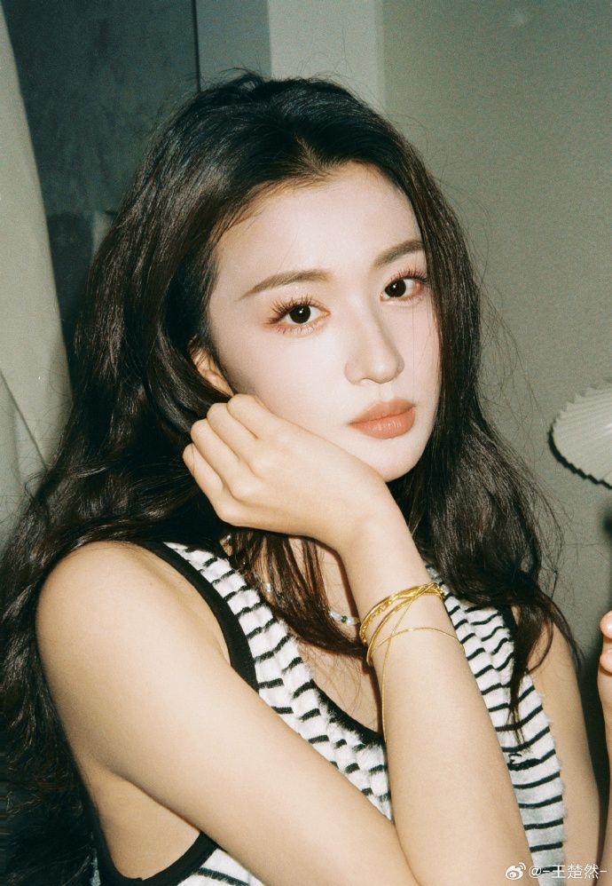 Đằng sau vẻ đẹp thần ti&ecirc;n tỷ tỷ của mỹ nh&acirc;n mệnh danh 