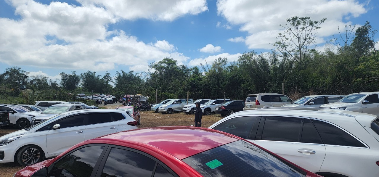 Diễn biến mới vụ b&atilde;i giữ xe tự ph&aacute;t thu ph&iacute; kh&ocirc;ng ph&aacute;t v&eacute; tại Đắk Lắk - Ảnh 3.