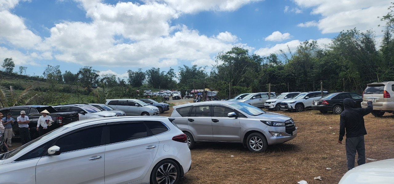 Diễn biến mới vụ b&atilde;i giữ xe tự ph&aacute;t thu ph&iacute; kh&ocirc;ng ph&aacute;t v&eacute; tại Đắk Lắk - Ảnh 4.