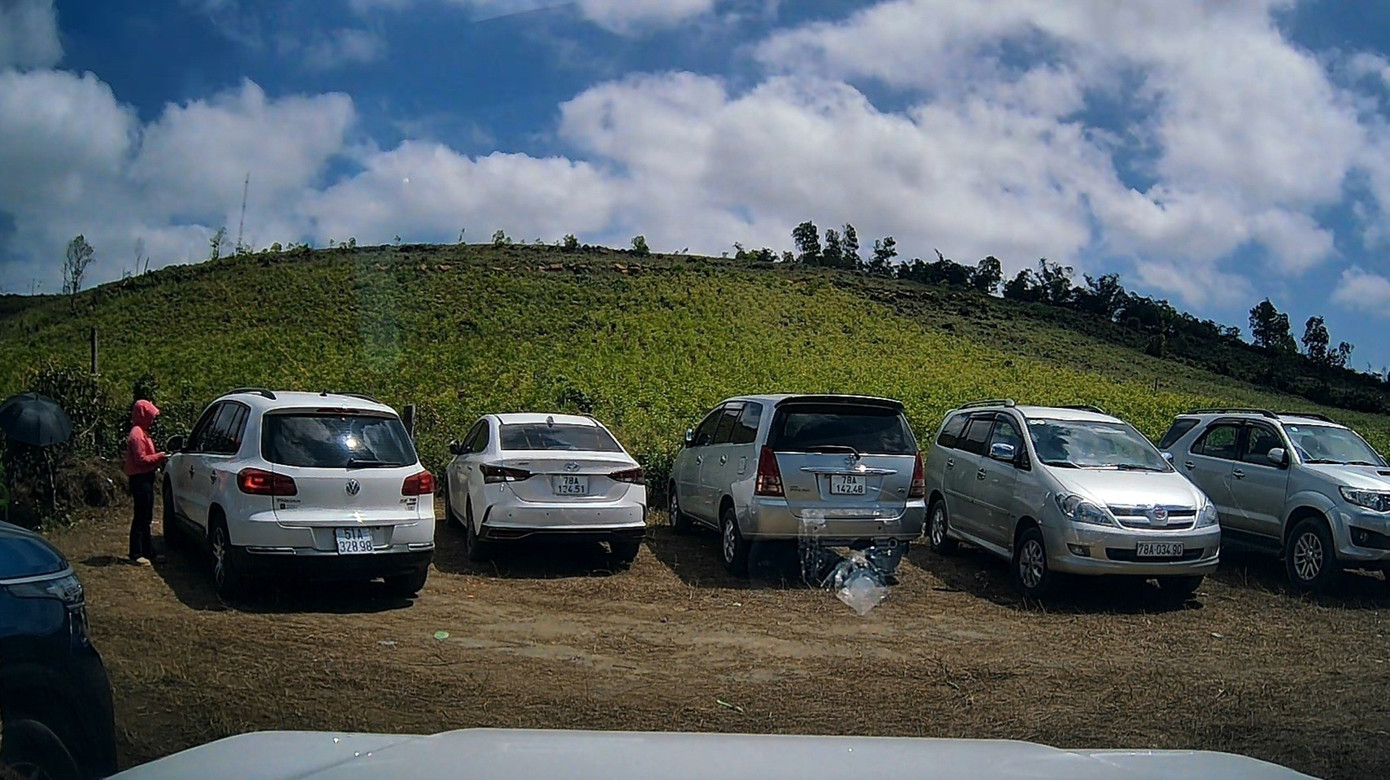 Diễn biến mới vụ b&atilde;i giữ xe tự ph&aacute;t thu ph&iacute; kh&ocirc;ng ph&aacute;t v&eacute; tại Đắk Lắk - Ảnh 2.