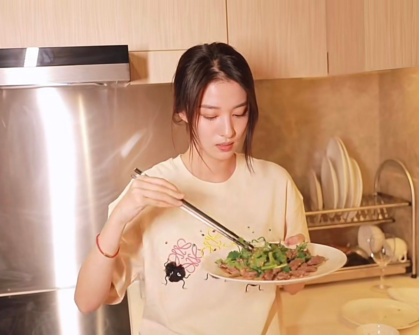 Đằng sau vẻ đẹp thần ti&ecirc;n tỷ tỷ của mỹ nh&acirc;n mệnh danh 