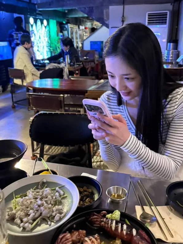 Nữ ca sĩ bị chị em cạch mặt, cấm cửa tham gia kỷ niệm 10 năm?- Ảnh 3.