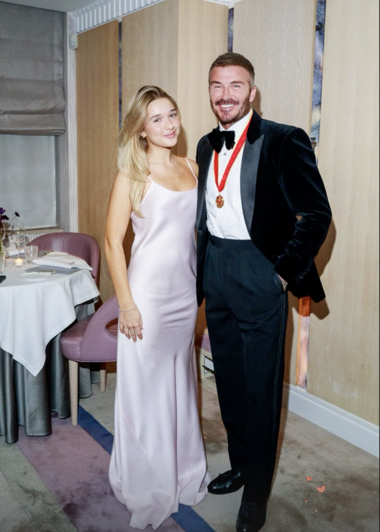 Harper Beckham chuẩn bị th&acirc;u t&oacute;m đế chế l&agrave;m đẹp tỷ đ&ocirc;, tiểu thư t&agrave;i phiệt tham vọng lấn lướt cả mẹ Victoria! - Ảnh 4.