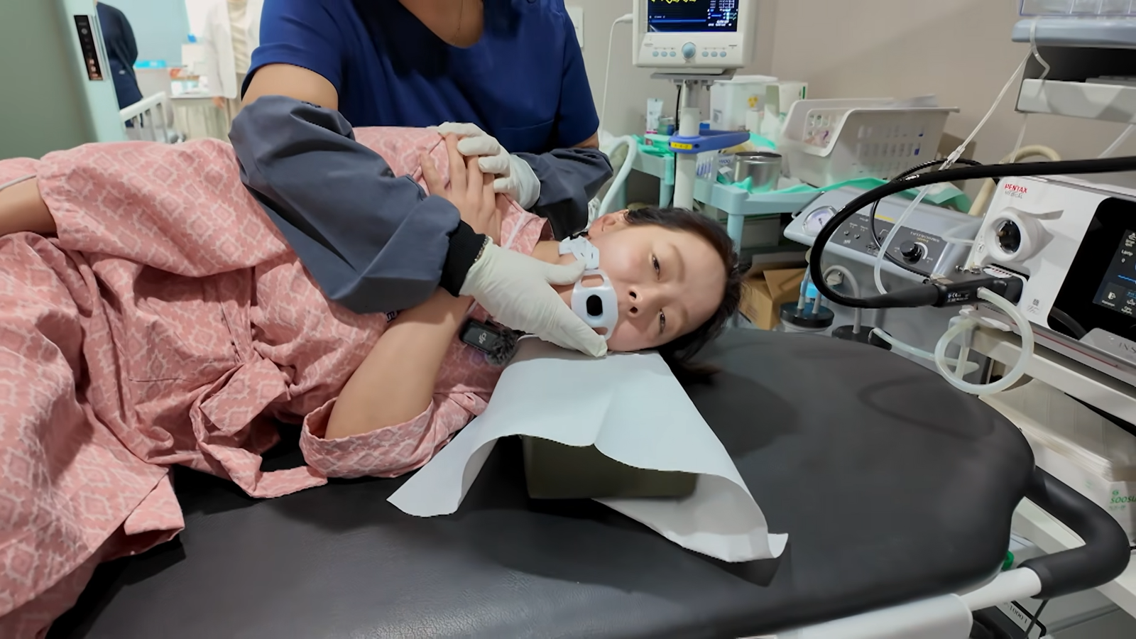 Song Ji Hyo kiểm tra sức khỏe: Dấu hiệu bất thường v&agrave; nguy cơ ung thư - Ảnh 2.