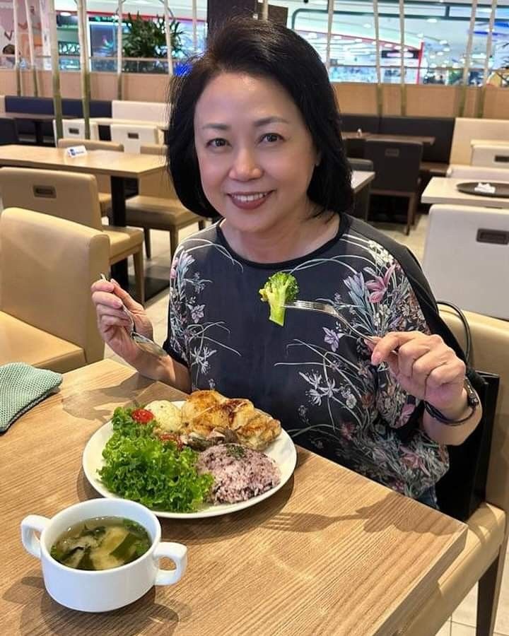 Sau tuổi 50: D&ugrave; c&oacute; bao nhi&ecirc;u tiền tiết kiệm, 5 sai lầm n&agrave;y tuyệt đối đừng mắc nếu kh&ocirc;ng muốn tuổi gi&agrave; ch&ocirc;ng ch&ecirc;nh - Ảnh 1.