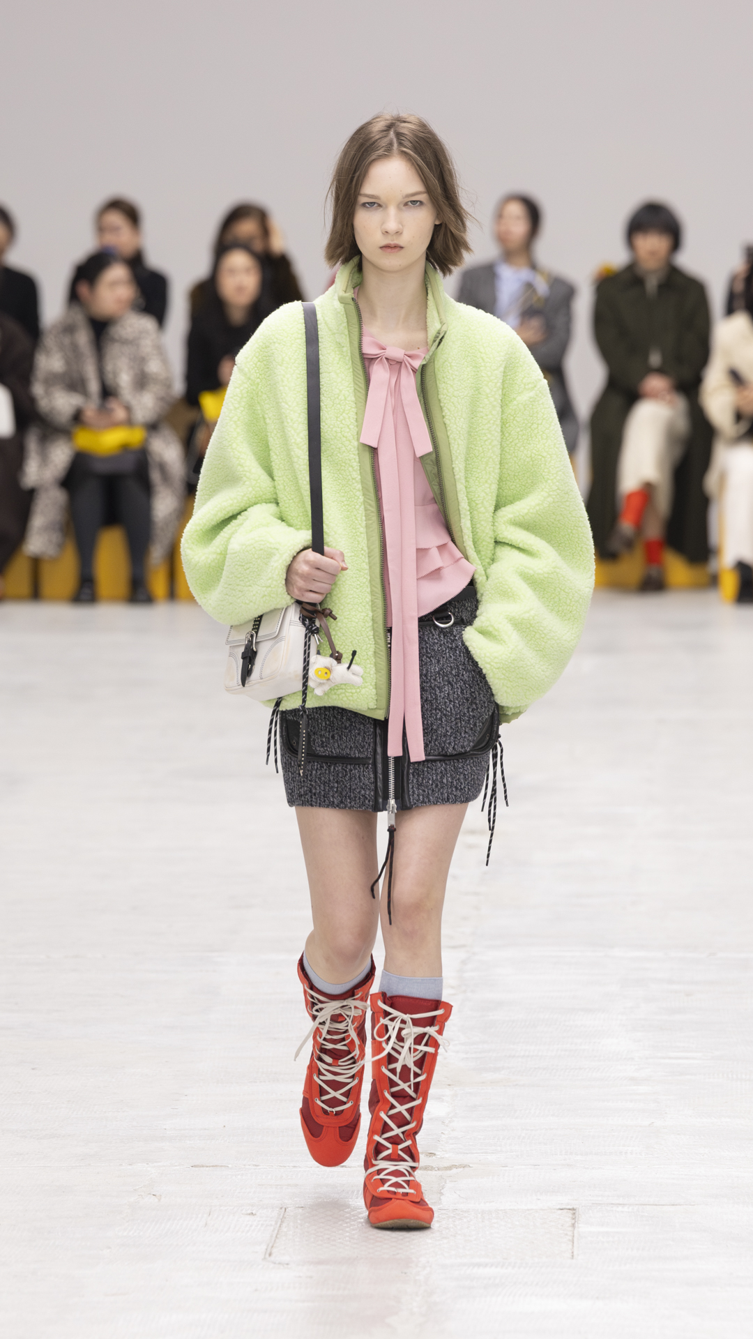 Onitsuka Tiger tr&igrave;nh l&agrave;ng BST Thu/Đ&ocirc;ng 2026 trong khu&ocirc;n khổ Tuần lễ Thời trang Milan - Ảnh 6.