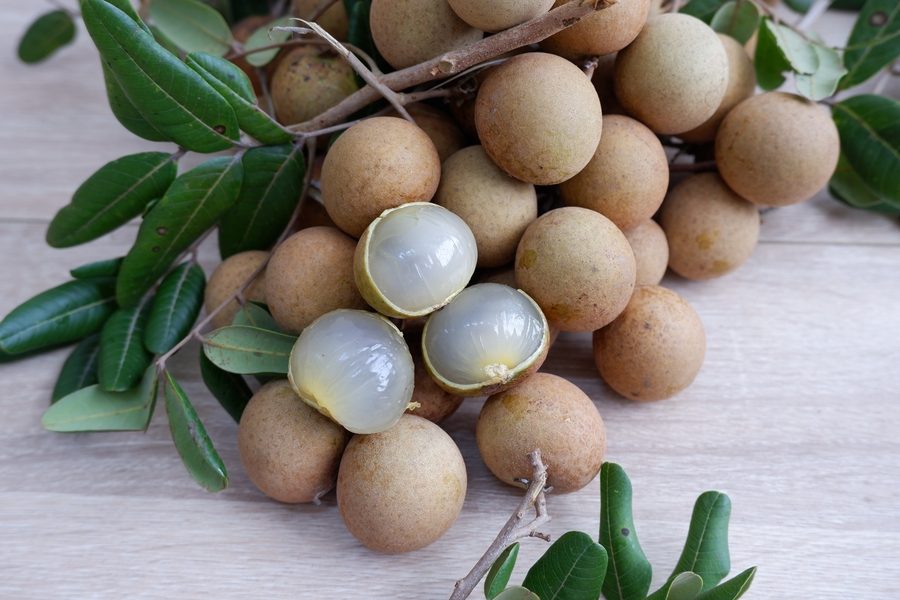 Mẹ bầu ăn tr&aacute;i c&acirc;y thế n&agrave;o cho đ&uacute;ng? 8 loại quả cần thận trọng trong thai kỳ - Ảnh 6.