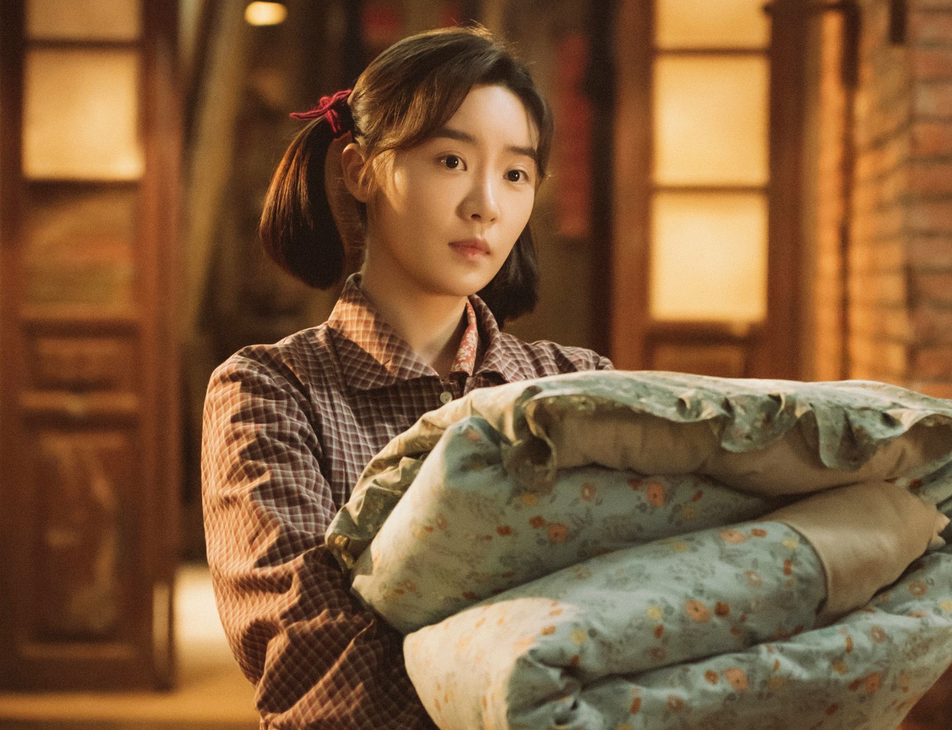 Trương Nguyệt g&acirc;y tranh c&atilde;i khi đ&oacute;ng vai thiếu nữ 14 tuổi trong phim mới 2026 - Ảnh 3.