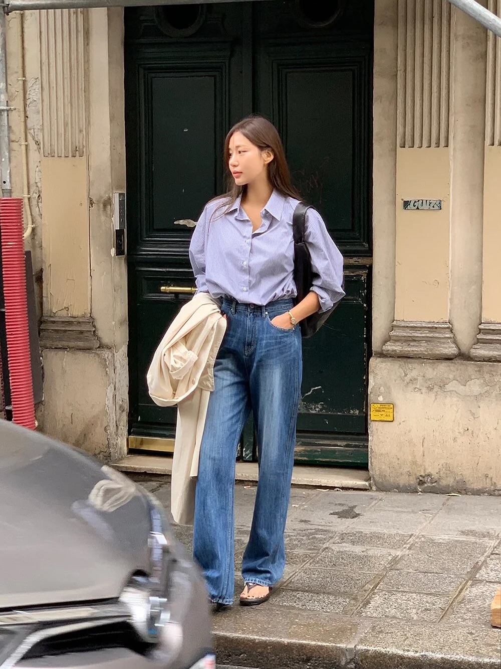 Cách trở thành ngôi sao thời trang công sở với item quen thuộc năm 2026 - Ảnh 5. Cách trở thành ngôi sao thời trang công sở với item quen thuộc năm 2026 - Ảnh 5.