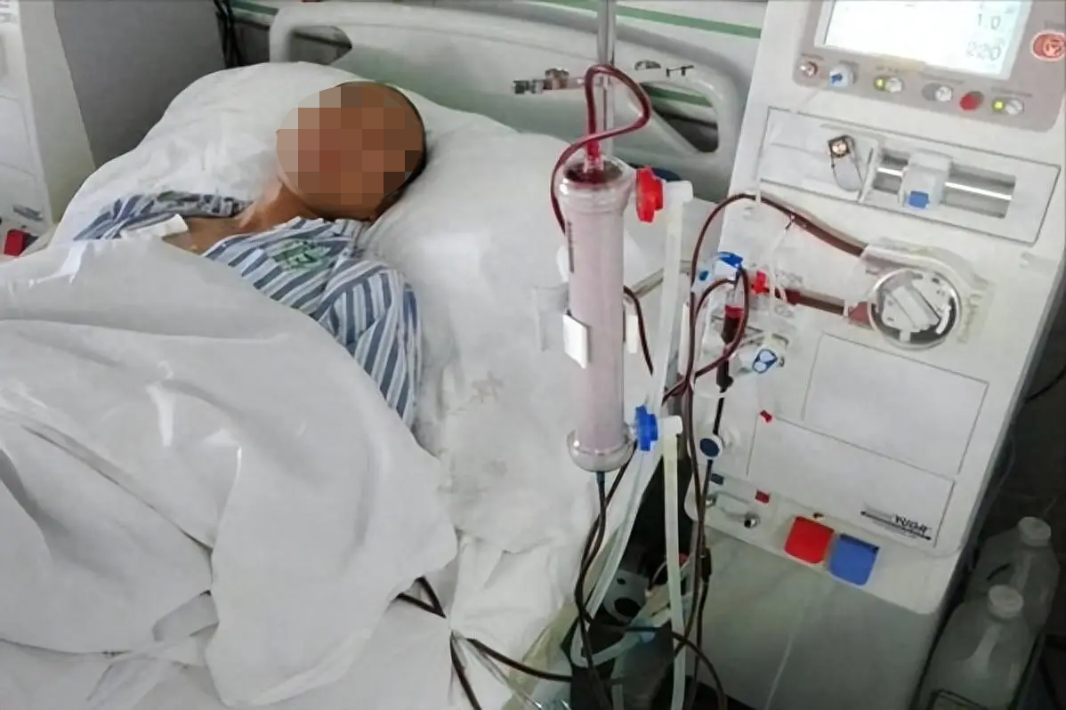 Người đ&agrave;n &ocirc;ng su&yacute;t phải chạy thận, kim loại nặng trong cơ thể cao gấp 6 lần v&igrave; ng&agrave;y n&agrave;o cũng ăn 1 loại c&aacute; - Ảnh 1.