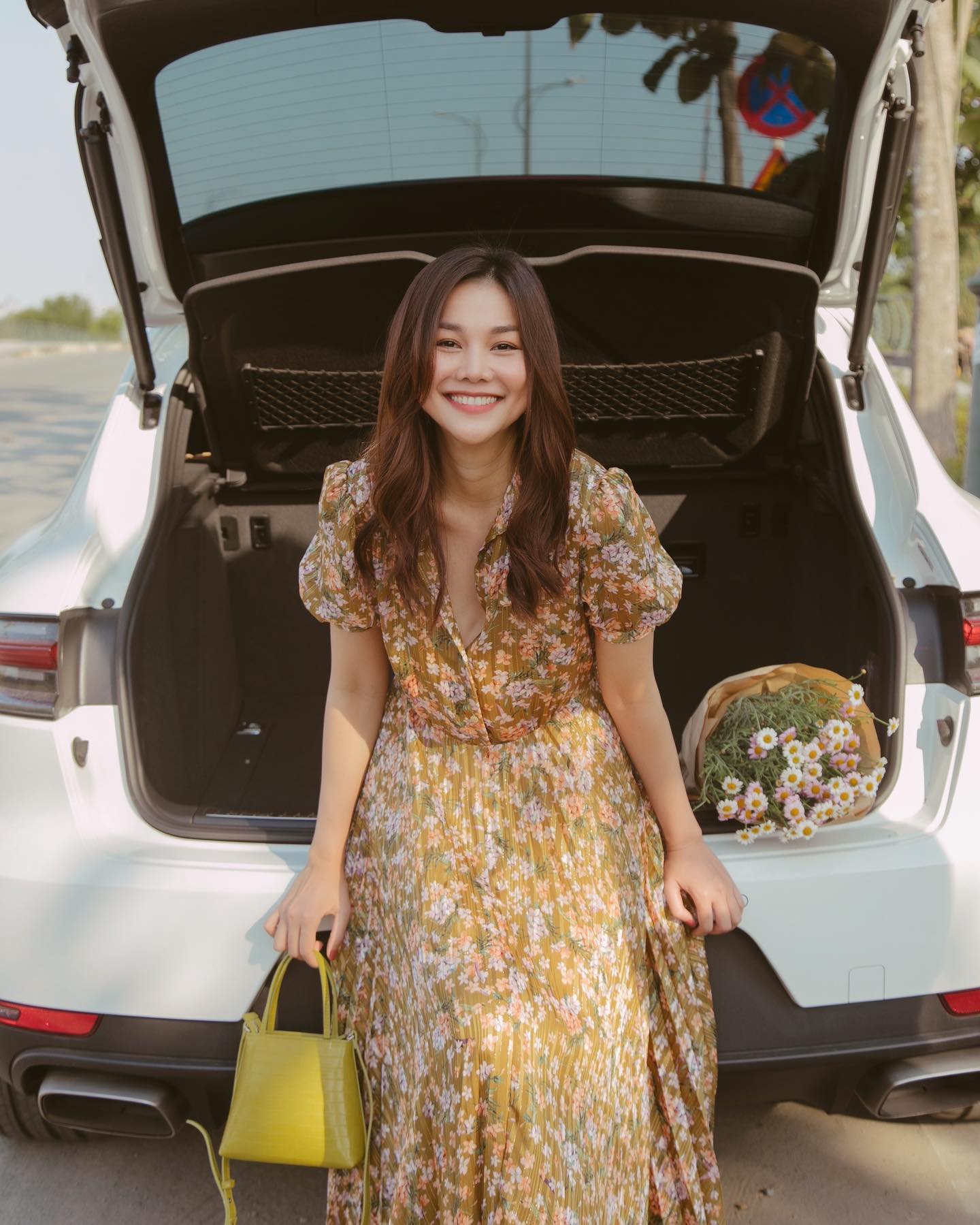 5 Kiểu váy mùa xuân nhẹ nhàng tươi xinh , biến bạn thành cô nàng cuốn hút - Ảnh 1. 5 Kiểu váy mùa xuân nhẹ nhàng tươi xinh , biến bạn thành cô nàng cuốn hút - Ảnh 1.