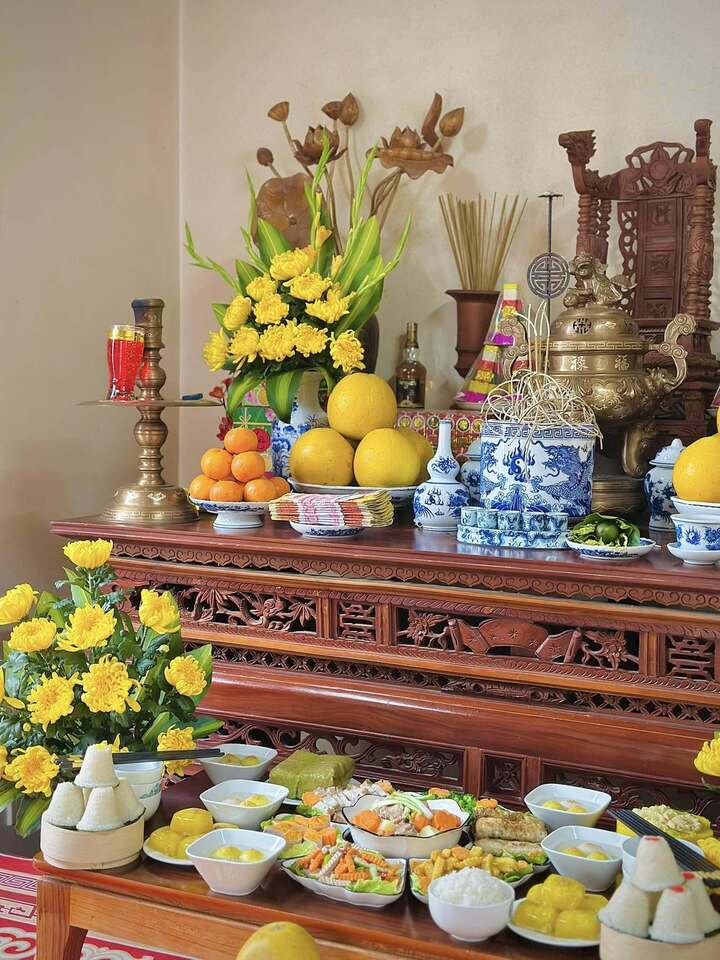 Gợi &yacute; m&acirc;m lễ c&uacute;ng Rằm th&aacute;ng Gi&ecirc;ng đầy đủ v&agrave; trang trọng cho năm 2026 - Ảnh 3.