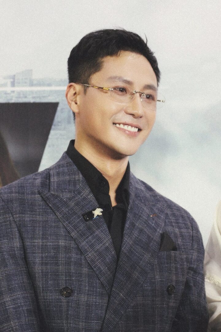 Nam ch&iacute;nh Thanh Sơn trong Đồng hồ đếm ngược: G&acirc;y tranh luận tại VTV 2026 - Ảnh 3.