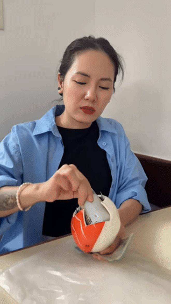 Ngừng mua từ l&uacute;c gi&aacute; v&agrave;ng 90 triệu 1 c&acirc;y, ca sĩ VBiz tiết lộ: 