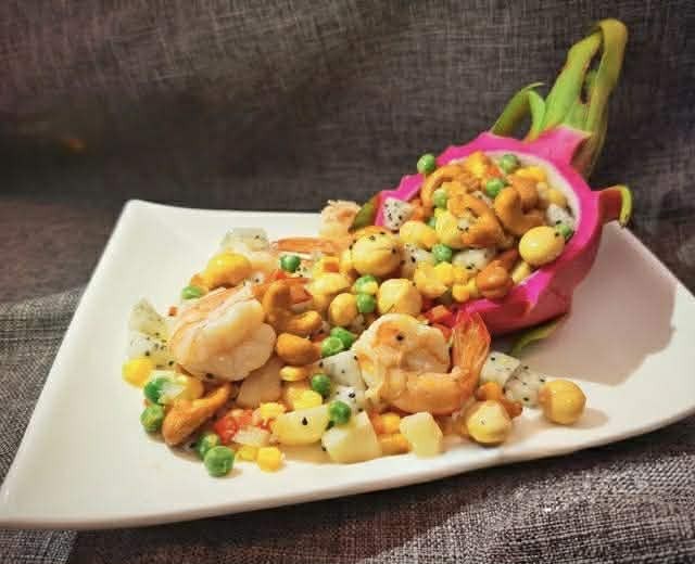 Mâm cơm ngày Tết không thể thiếu món ăn cầu may thịnh vượng cho năm 2026 - Ảnh 8.