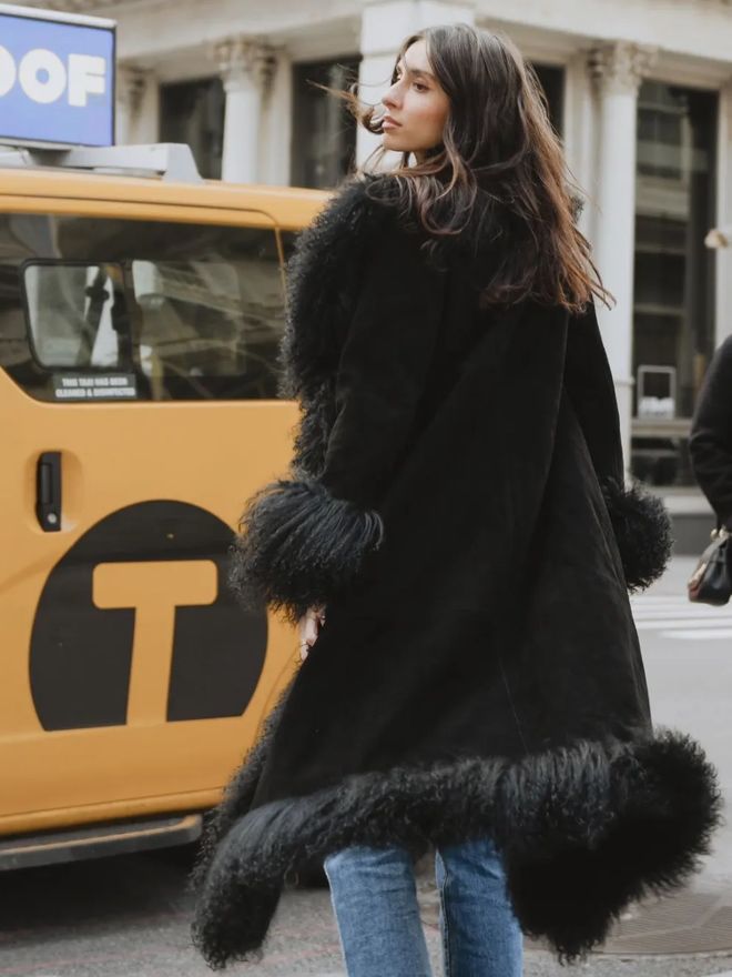 Dự b&aacute;o thời trang m&ugrave;a xu&acirc;n 2026: 4 M&oacute;n đồ kh&ocirc;ng thể thiếu cho phong c&aacute;ch ho&agrave;n hảo - Ảnh 17.