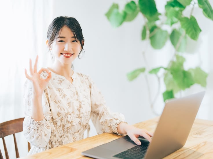 Sau tuổi 40, tôi mới nhận ra: Có những khoản tiền hoàn toàn không cần phải chi - càng chi càng nghèo - Ảnh 3.