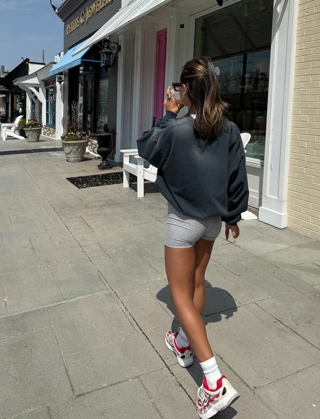 9 mẹo nhỏ gi&uacute;p c&ocirc; g&aacute;i giảm 11kg, từ bụng mỡ về eo thon - Ảnh 4.