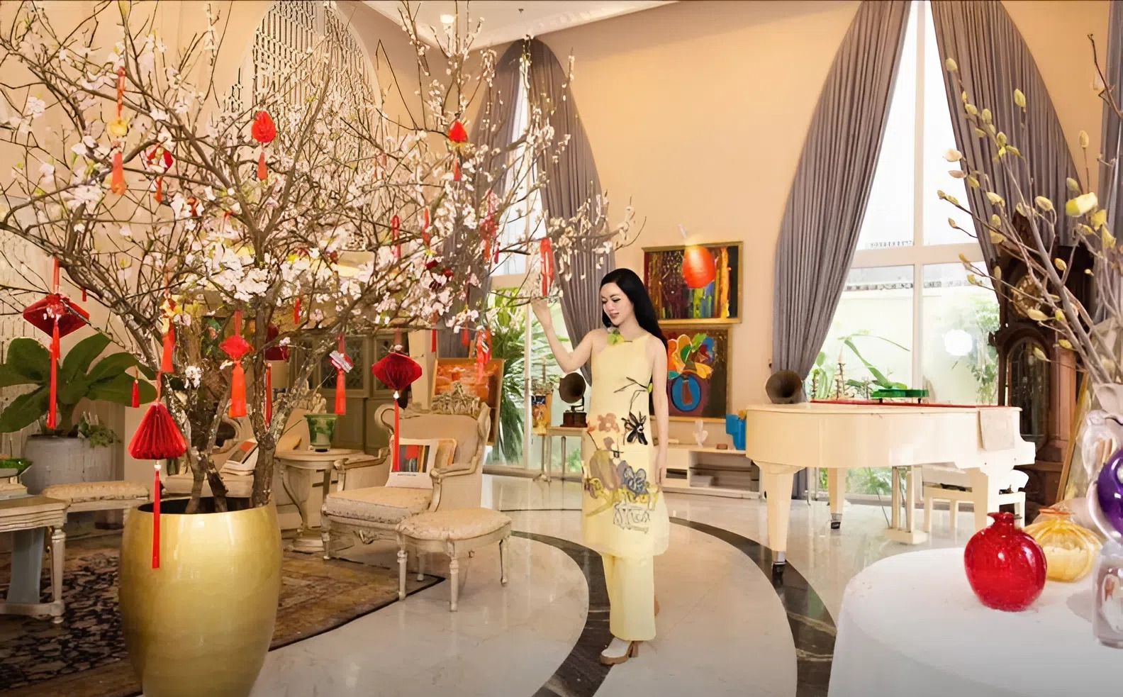 Tết 2026 tràn ngập không gian sống của Hoa hậu Giáng My tại biệt thự 1.000m2 - Ảnh 4. Tết 2026 tràn ngập không gian sống của Hoa hậu Giáng My tại biệt thự 1.000m2 - Ảnh 4.