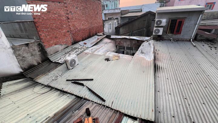 Hỏa hoạn tại TP . HCM l&agrave;m 3 mẹ con tử vong: Nh&acirc;n chứng bất lực giữa biển lửa - Ảnh 1.