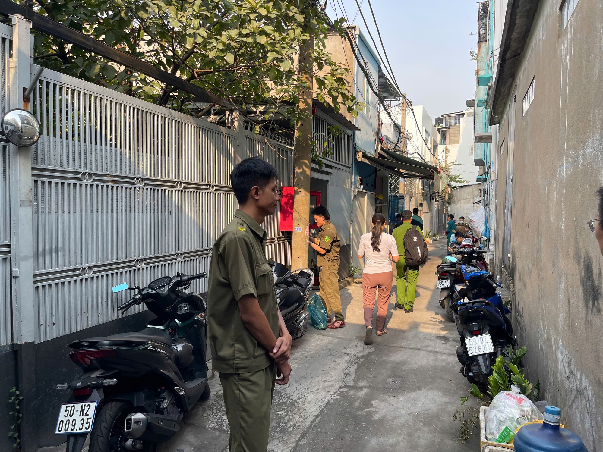 Nh&acirc;n chứng kể lại gi&acirc;y ph&uacute;t ch&aacute;y khiến 3 mẹ con tử vong ở TPHCM - Ảnh 6.