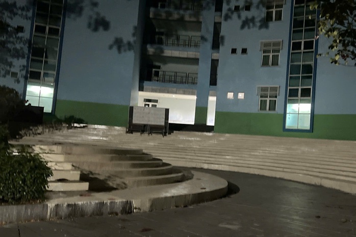 Điều tra nam sinh vi&ecirc;n tử vong trong khu&ocirc;n vi&ecirc;n Đại học Quốc gia TPHCM - Ảnh 1.