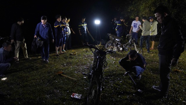 18 ng&agrave;y đ&ecirc;m truy t&igrave;m nh&oacute;m cướp ng&acirc;n h&agrave;ng của h&agrave;ng trăm cảnh s&aacute;t: Kiểm tra gần 2 triệu nh&acirc;n khẩu - Ảnh 14.