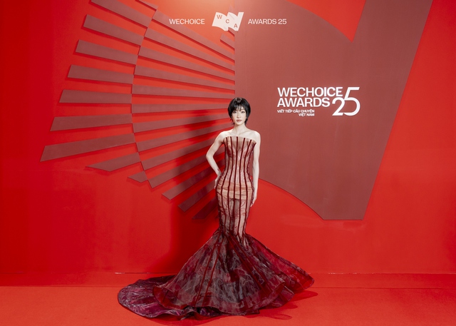 To&agrave;n cảnh si&ecirc;u thảm đỏ WeChoice Awards: Anh T&uacute; - Diệu Nhi t&igrave;nh tứ, Trường Giang, Ho&agrave; Minzy d&agrave;n sao cực khủng quy tụ!- Ảnh 22.