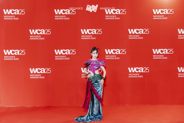 To&agrave;n cảnh si&ecirc;u thảm đỏ WeChoice Awards: Anh T&uacute; - Diệu Nhi t&igrave;nh tứ, Trường Giang, Ho&agrave; Minzy d&agrave;n sao cực khủng quy tụ!- Ảnh 38.