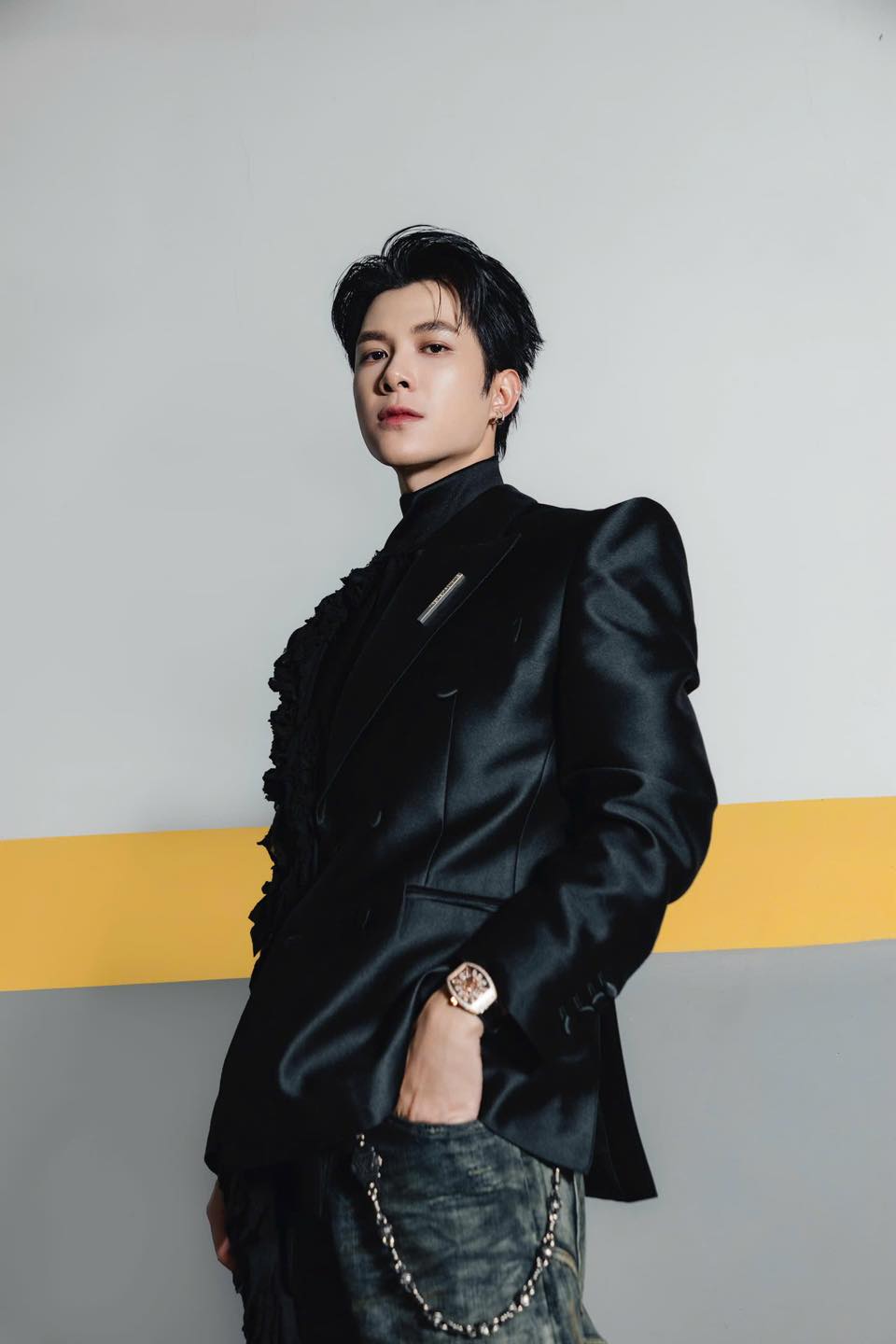 Diệu Nhi v&agrave; Anh T&uacute; g&acirc;y sốt thảm đỏ WeChoice Awards 2025 với khoảnh khắc t&igrave;nh cảm ngọt ng&agrave;o - Ảnh 6.