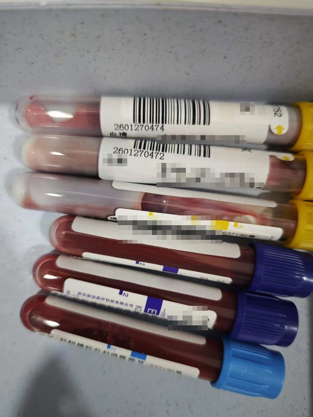 Nam sinh năm nhất 