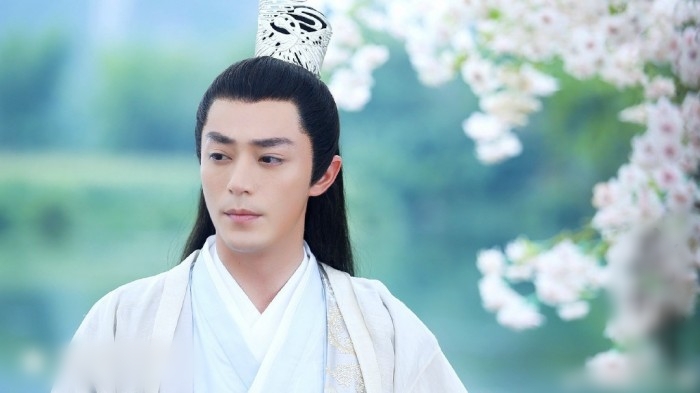 Hoắc Kiến Hoa cạo trọc đầu và những bí mật phía sau ấn tượng từ hậu trường - Ảnh 8. Hoắc Kiến Hoa cạo trọc đầu và những bí mật phía sau ấn tượng từ hậu trường - Ảnh 8.