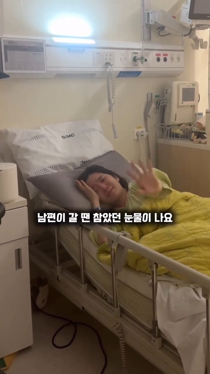 ChoA Crayon Pop vượt qua ung thư cổ tử cung để hạ sinh cặp sinh đ&ocirc;i khỏe mạnh - Ảnh 4.