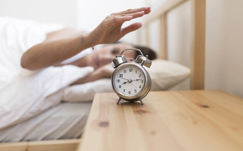 Mỹ nh&acirc;n U60 vẫn trẻ như g&aacute;i 18 cũng c&oacute; l&uacute;c 