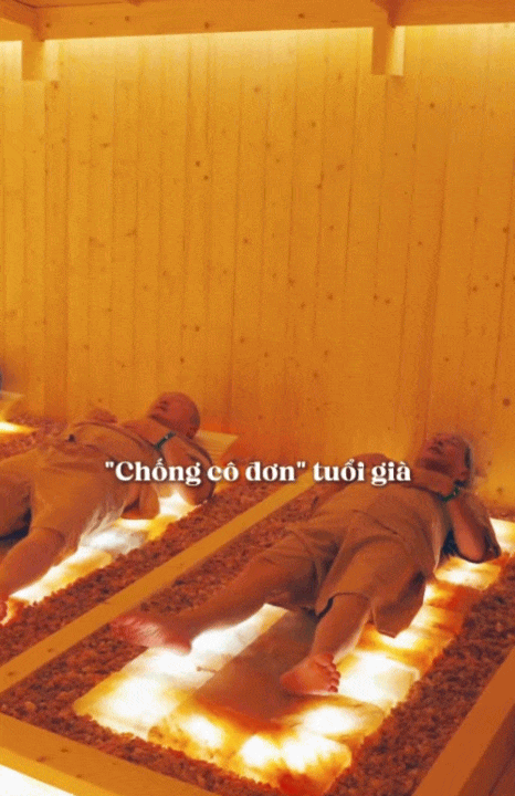 Có một kiểu hiếu thảo hiện đại: Giúp cha mẹ già luôn có người bên cạnh mỗi ngày - Ảnh 2.