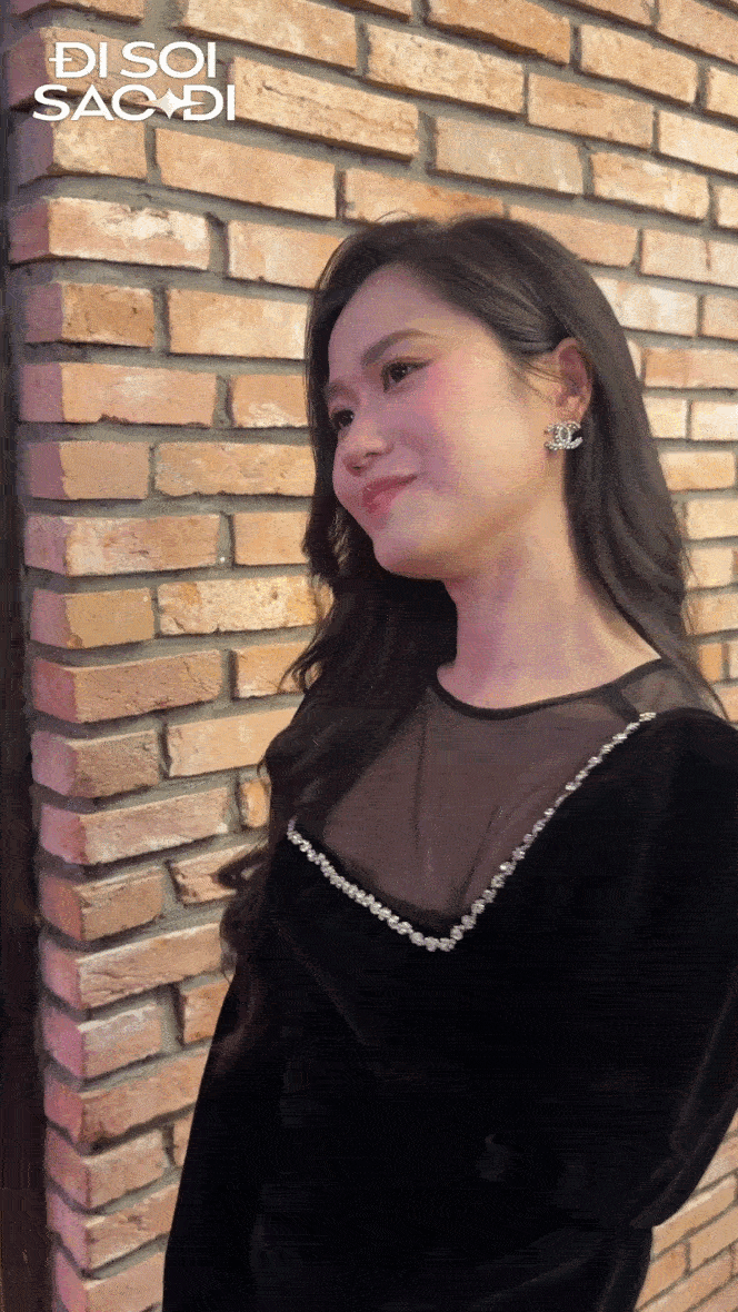 L&acirc;m Vỹ Dạ trẻ đẹp rạng ngời tại thảm đỏ ra mắt Qủy Nhập Tr&agrave;ng 2 - Ảnh 4.