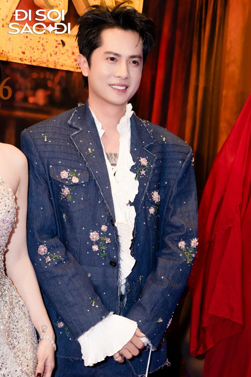 L&acirc;m Vỹ Dạ trẻ đẹp rạng ngời tại thảm đỏ ra mắt Qủy Nhập Tr&agrave;ng 2 - Ảnh 6.