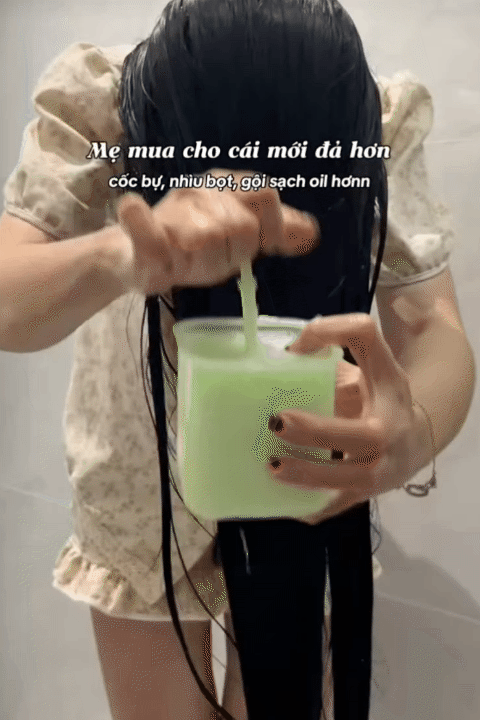 Cô nàng này khoe mái tóc đen bóng và tua tủa tóc con: Bí mật nằm ở bước ủ với lọ dầu dưỡng giá hơn 100k- Ảnh 14.