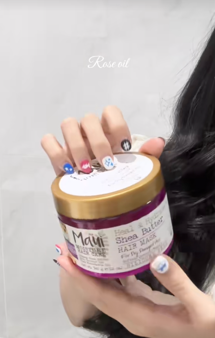 Cô nàng này khoe mái tóc đen bóng và tua tủa tóc con: Bí mật nằm ở bước ủ với lọ dầu dưỡng giá hơn 100k- Ảnh 11.