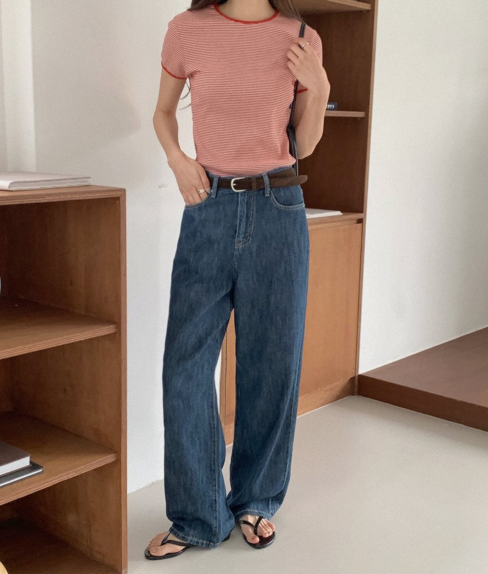 4 Kiểu áo mùa hè hoàn hảo để thể hiện phong cách quần jeans 2026 - Ảnh 12. 4 Kiểu áo mùa hè hoàn hảo để thể hiện phong cách quần jeans 2026 - Ảnh 12.