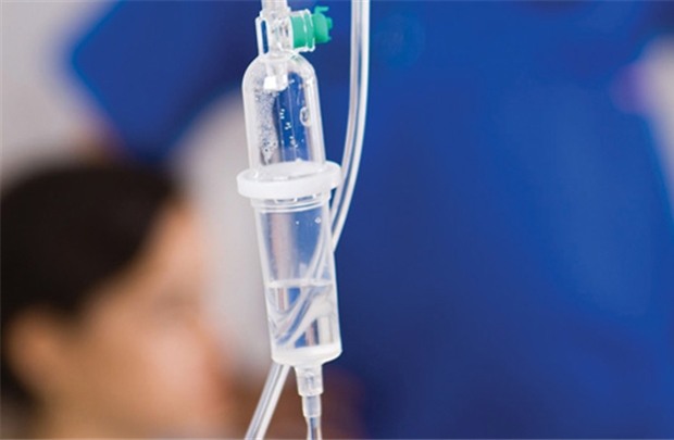 Một lời la mắng, b&eacute; g&aacute;i 12 tuổi uống thuốc trừ s&acirc;u nguy kịch - Ảnh 1.