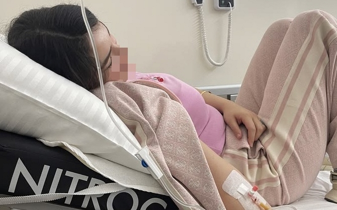 Đừng l&ecirc;n TikTok t&igrave;m c&acirc;u trả lời, nếu thấy nước tiểu c&oacute; những dấu hiệu n&agrave;y th&igrave; cần đi kh&aacute;m ngay kẻo hỏng thận - Ảnh 3.
