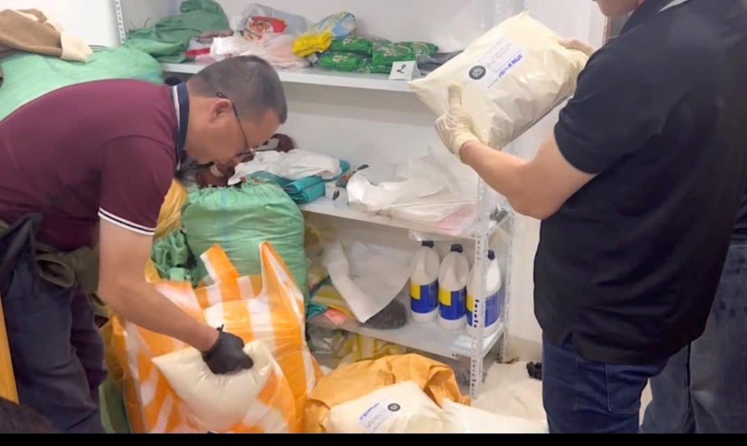 Ph&aacute;t hiện đường d&acirc;y kinh doanh cần sa qua livestream b&aacute;n quần &aacute;o tại Đ&agrave; Nẵng - Ảnh 3.