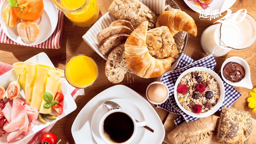 Bữa s&aacute;ng tưởng l&agrave;nh mạnh nhưng lại l&agrave; c&aacute;i 